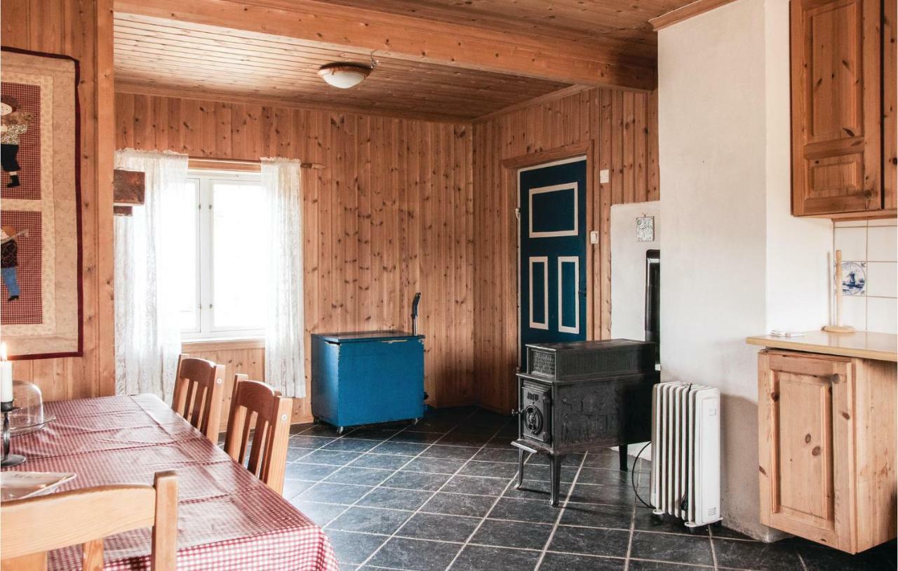 Beautiful Home In Tynset With Kitchen Exterior foto